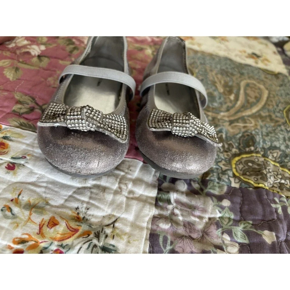 Stuart Weitzman Girls Shoes Ballet Flats Silver Bronze Dressy Formal Toddler 8